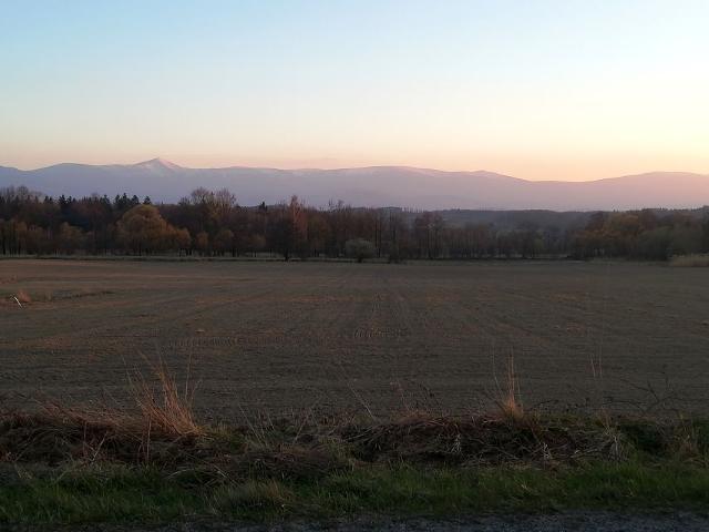 Działka 1 000 m², Komarno