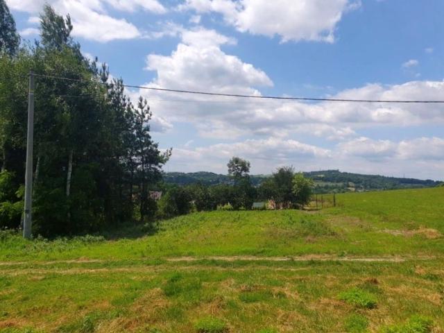 Działka 1 000 m², Radziszów