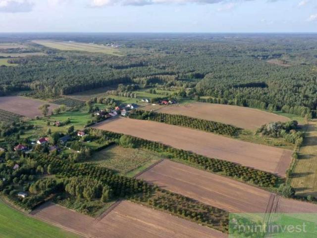 Działka 1 107 m², Imno