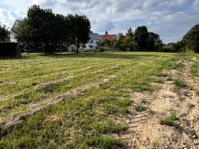 Działka 1 121 m², Rączna