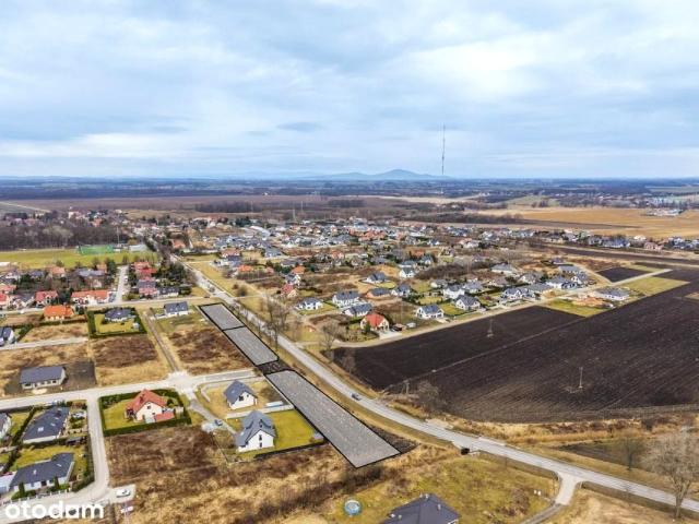 Działka 1 215 m², Żórawina