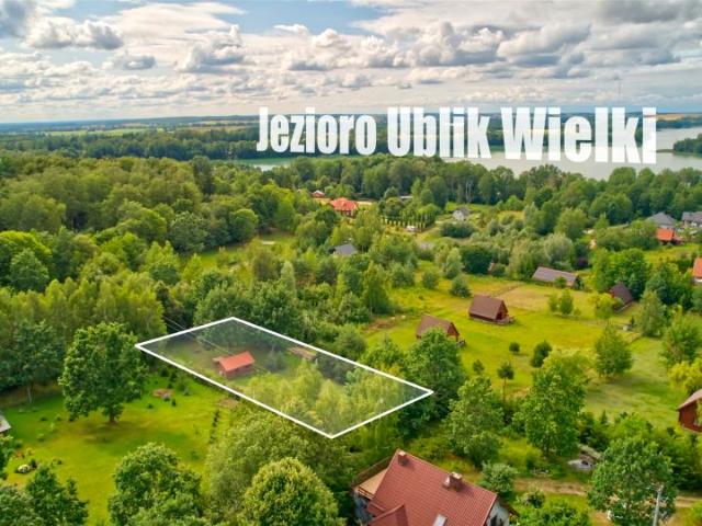 Działka 1 405 m², Ublik