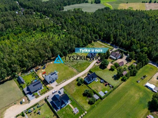 Działka 1 403 m², Wiele