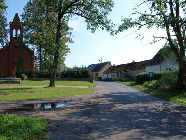 Działka 1 939 m², Moracz