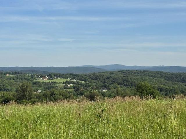 Działka 1 989 m², Leńcze