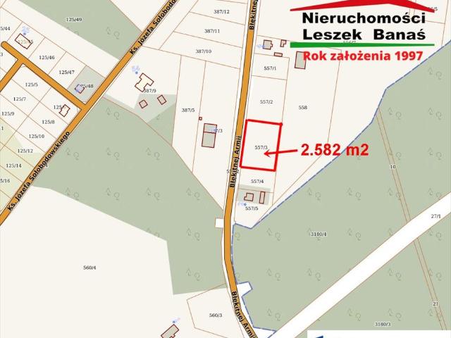 Działka 2582 m² z warunkami zabudowy i mediami