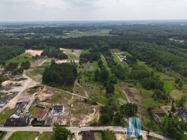 Działka 2000 m² w Kołakowie z mediami i planem zabudowy