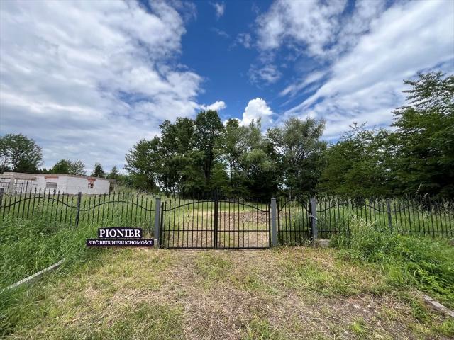 Działka 2265 m² pod dom lub inwestycję w Goleszowie