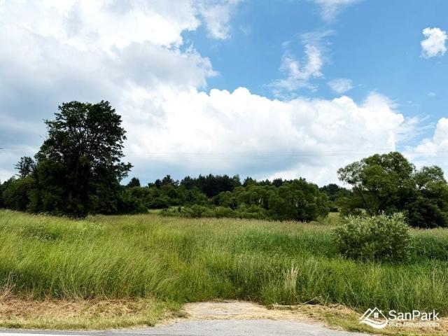 Działka 2 024 m², Liskowate