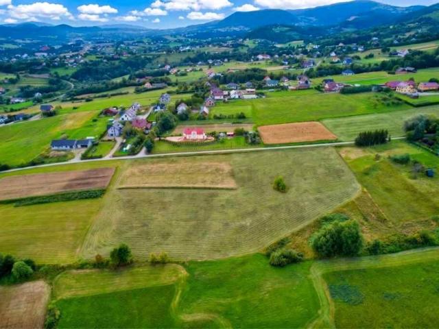 Działka 2 766 m², Chomranice