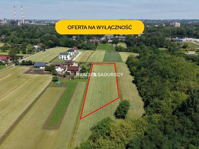 Działka 3050 m² w spokojnej okolicy Nowej Huty
