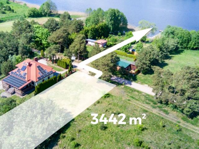 Nadjeziorna 3 446 m², Straduny