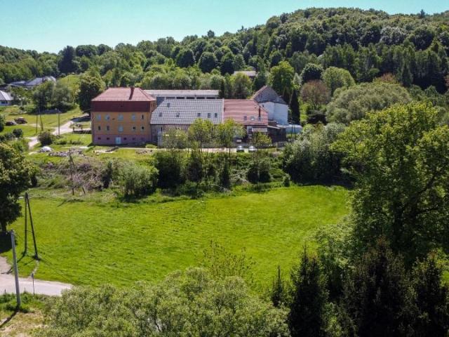 Działka 3 884 m², Pogorzała