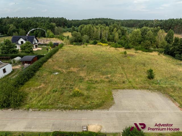 Działka 4026 m2 w Bugaju z widokiem na staw i las