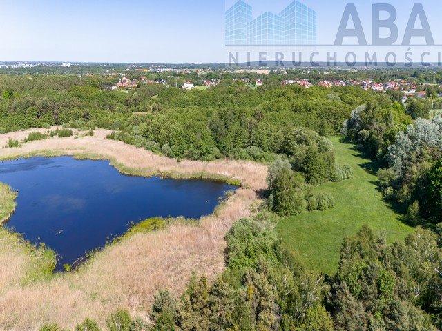 Działka 4300 m² z stawami i lasem w Starej Miasto