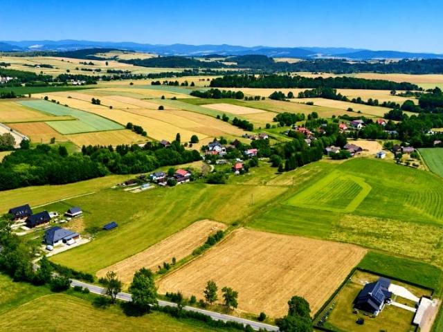 Działka 4 371 m², Wolany
