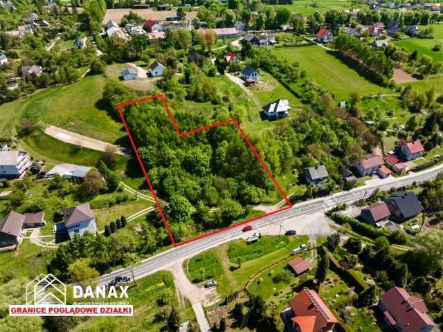 Działka 4 402 m², Sanka
