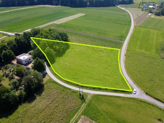 Działka 4 697 m², Lubla