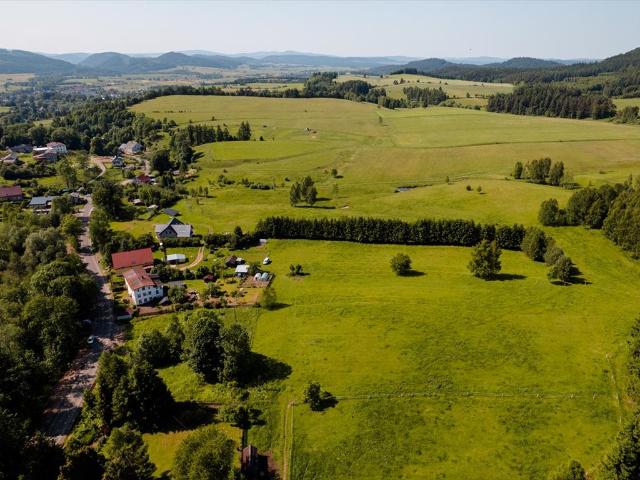 Działka 564 m² z widokiem na Góry Krucze, las, blisko Makowa