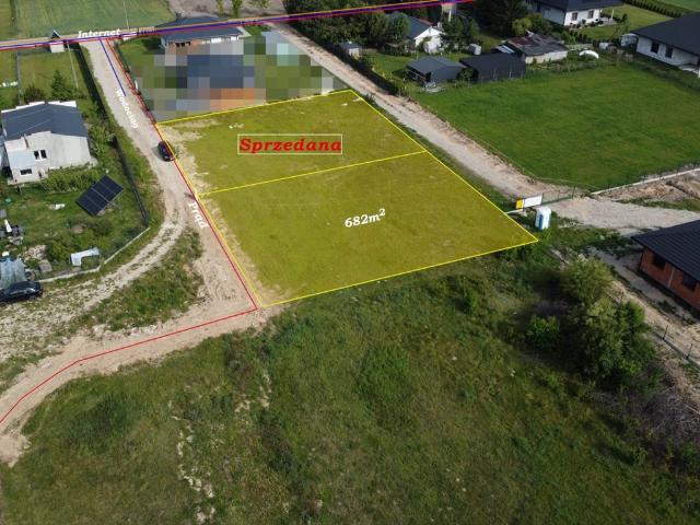 Działka 682 m² w spokojnej okolicy Sochaczewa