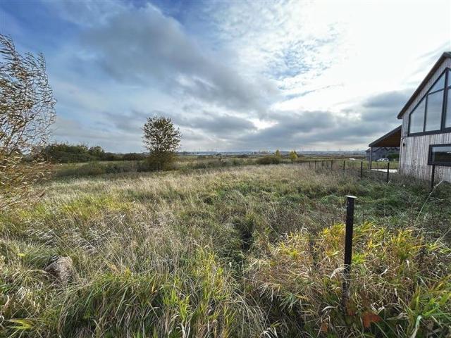 Działka 6856 m² pod inwestycję w Bobolinie dostęp z drogi wojewódzkiej