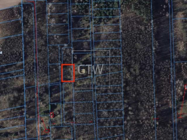 Działka 748m² w Pieczyskach z dostępem do prądu i ciszą