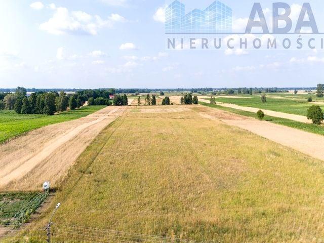 Działka 752 m², Trzęśniew