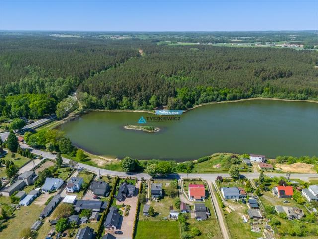 Działka 700 m² w spokojnym zakątku Kaszub z lasem i jeziorem