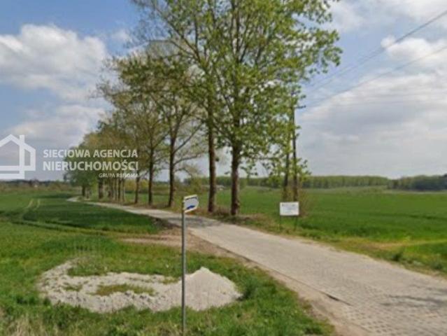 Działka 7200 m2 z warunkami zabudowy, jeziora, dojazd