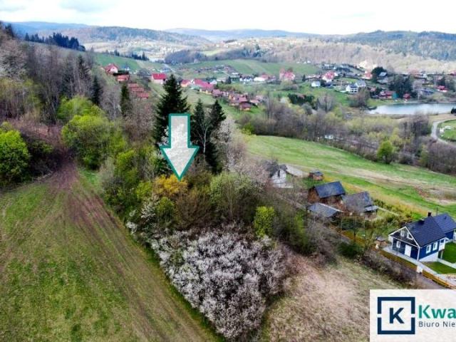 Działka 7 652 m², Zawóz