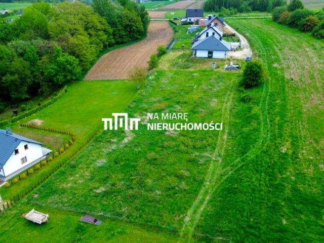 Działka 850 m², Niechobrz