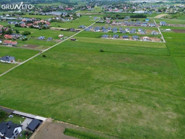 Działka 871 m², Lutoryż