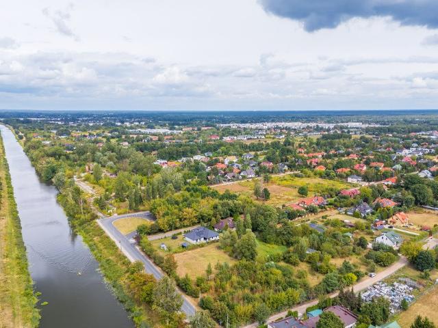 Działka 877 m2 z mediami, cicha i ogrodzona, Białołęka