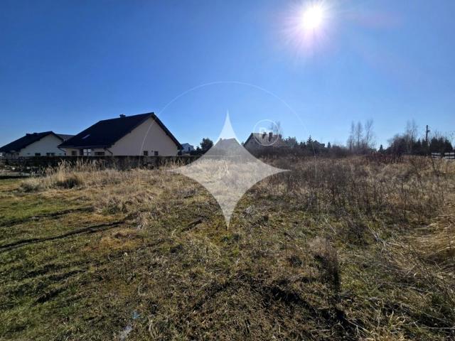 Działka 890 m², Grzybiany