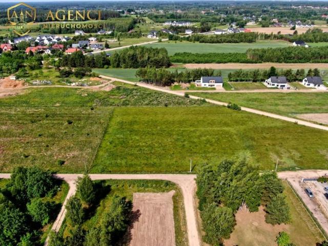 Działka 800 m², Halickie