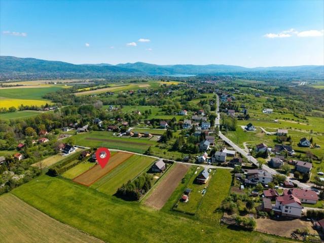 Działka 829 m² pod dom, media, blisko szlaków górskich