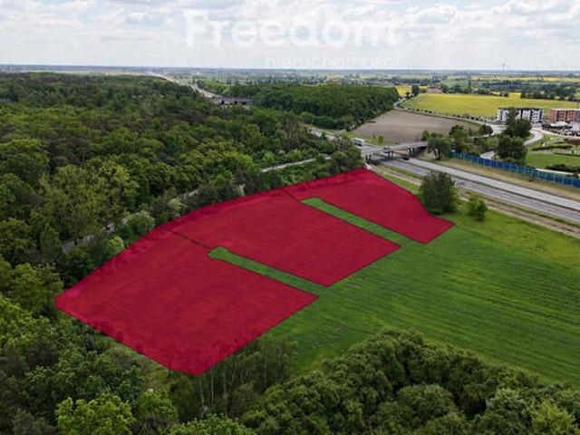 Działka 8 budynków 16 lokali! Faktura VAT!