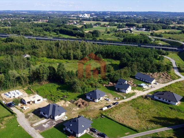Działka 950 m2 z mediami i warunkami zabudowy