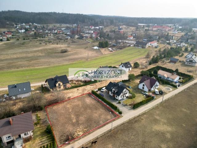 Działka 969 m² pod zabudowę mieszk. usługową w Szymbarku