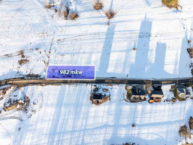 Działka 982 m² z warunkami zabudowy i mediami w drodze