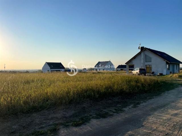 Działka 992 m², Bobolin