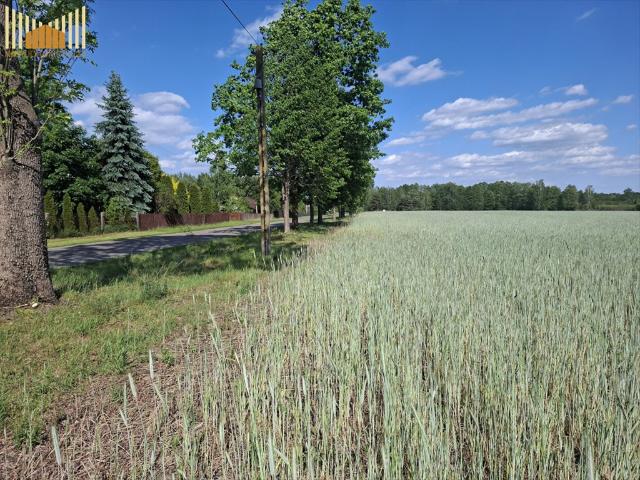 Działka 900 1050 m2 z mediami, blisko Warszawy