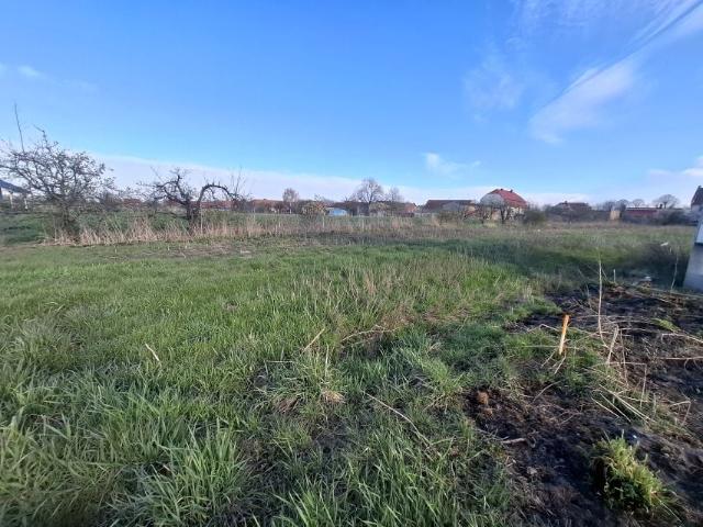 Działka 900 m², Legnica