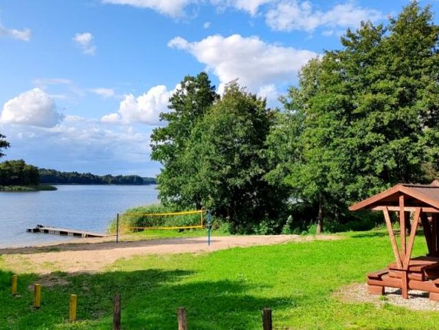 Działka 900 m², Stążki