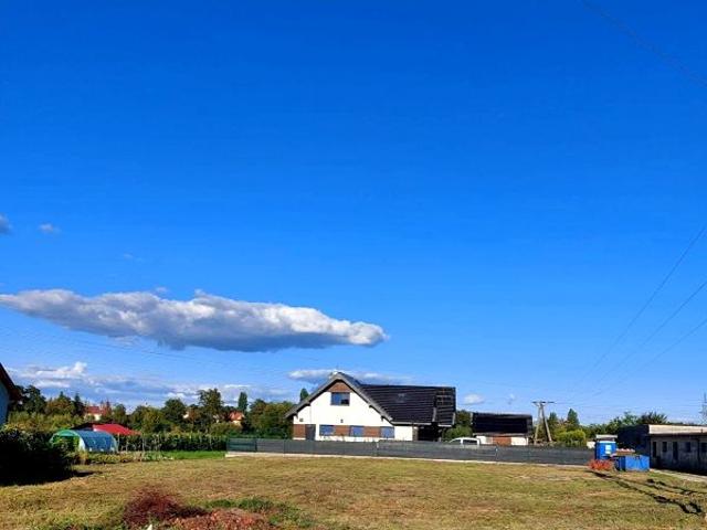 Działka 930 m², Żłobizna