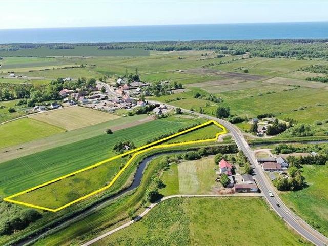 Działka 9,7 tys. m² nad rzeką, blisko morza polecam