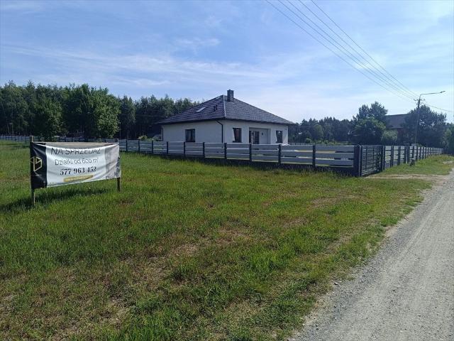 Działki budowlane 1200 m² z dostępem do mediów, osiedle Smyków