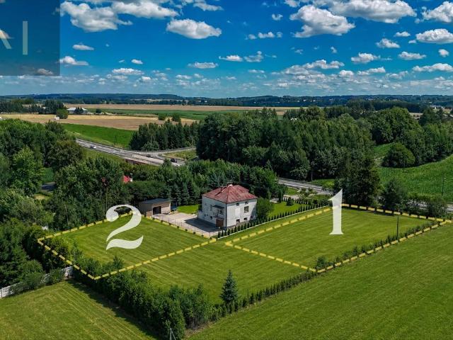 Działki budowlane w Ropczycach z mediami i warunkami zabudowy