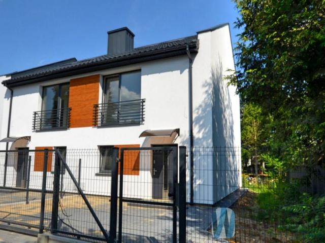 Dziekanów Leśny, Bajkowy 117 m², Łomianki
