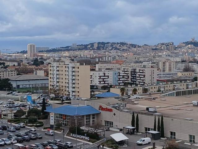 E00110073L T2 FAUVIERE 106200 62 RUE PIRERRE DOIZE 13010 MARSEILLE